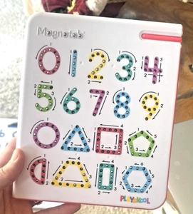 Playskool Magnatab &#8212; Numeri e forme &#8212; Lavagna magnetica giocattolo lettera. - Foto 1 di 1