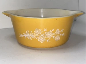 Vintage pyrex Golden Butterfly 1.5 liter baking dish, 474-B - Picture 1 of 5