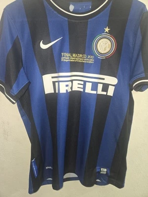 Camiseta retro inter milan champions league 2009/10 local eto'o #9 en la espalda pequeña Foto 1 de 4