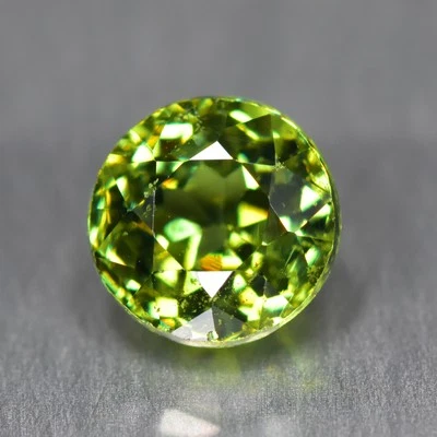 0.82Ct VVS Clarity Untreated Russian Demantoid Garnet Gemstone - Image 1 of 2