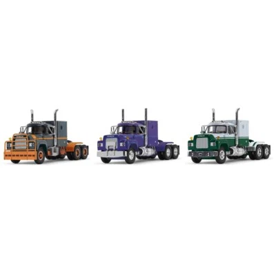 1/64 DCP MACK R FLAT TOP SLEEPER TRIO SET - Image 1 of 3