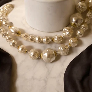 Necklace, Baroque Faux Pearl Gold Tone Spaces 36", Wedding, Prom READ (JB1) - Picture 1 of 8
