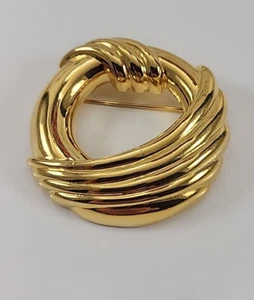 Broche clásico redondo de oro brillante corona abstracta de colección de 1,75" envío rápido gratuito - Imagen 1 de 4