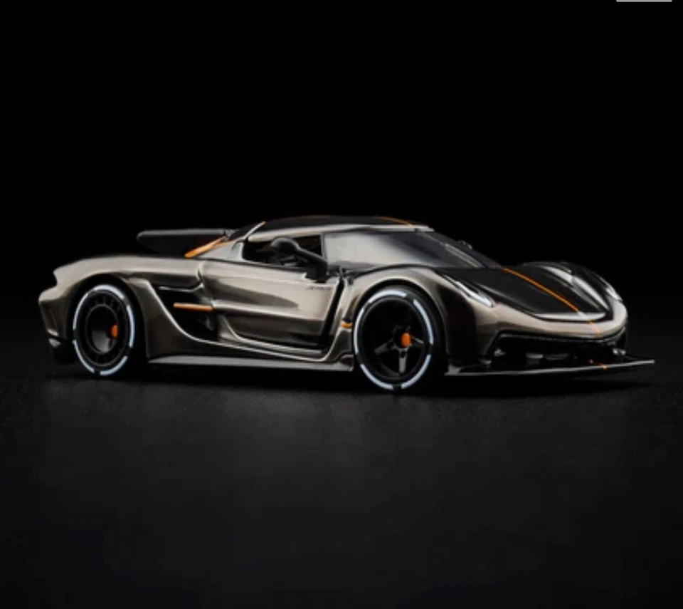 Koenigsegg Jesko Absolut exclusivo de Hot Wheels RLC. En mano. Foto 1 de 4