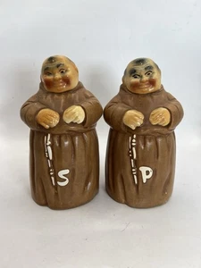 Salero y pimentero vintage años 60 Twin Winton Friar Monk 6" - Imagen 1 de 18