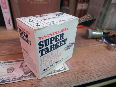 EMPTY BOX WINCHESTER SUPPER TARGET SHOTSHELLS shot shell shotgun 12 ga 8 SHOT - Image 1 of 4