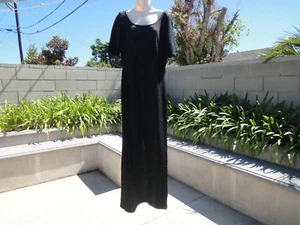 St. John Evening, Lace Embellished Knit Half Sleeve Gown, Black on Black,Wmn Sz8 - Picture 1 of 11