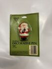 Vintage Hallmark Christmas Santa Holiday Decorative Plastic Brooch Pin, NIP!