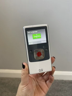 Cisco FLIP video Ultra HD Video recorder  - Image 1 of 4