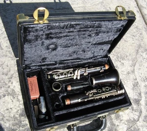 LeBlanc Infinite Clarinet - Picture 1 of 9