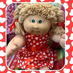 Lovely Vintage Cabbage Patch Kids Girl Doll Sandy Hair Poodle Two Ponies HM9 - Picture 1 of 16