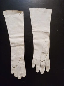 ANTIQUE WHITE KID LEATHER LADIES' GLOVES SIZE 7 - Picture 1 of 6