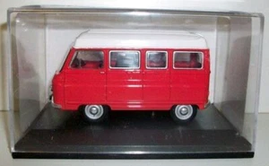 OXFORD 1/43 - JA006 AUSTIN PARALANIAN - RED - Picture 1 of 1
