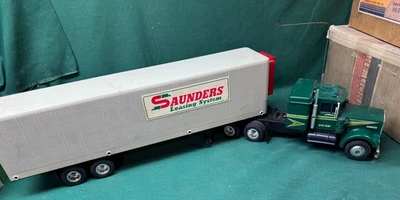 Tractor y remolque radiocontrolados SPEED WAVE "MOVIN' ON" No. 1749 Foto 1 de 4