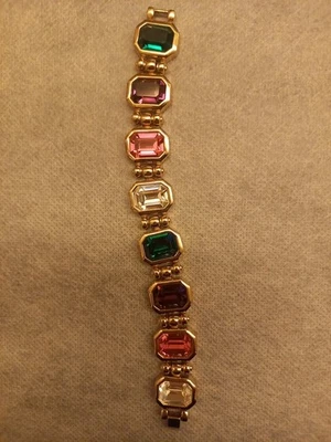 Hochwertiges, dekoratives Armband mit edlem Steinbesatz,  solide Verarbeitung! - Bild 1 von 2