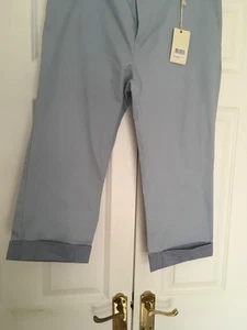 Ladies Cotton & Elastine Cropped Trousers Size 18 - BNWT - Picture 1 of 15