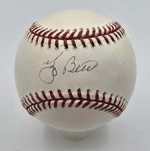 Yogi Berra Signed Major League Baseball ROMLB Autographed Ball Yankees  - Picture 1 of 2
