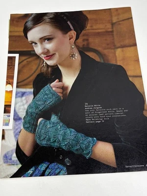 Páginas de revistas de tricô padrão luvas sem dedos - Imagem 1 de 3