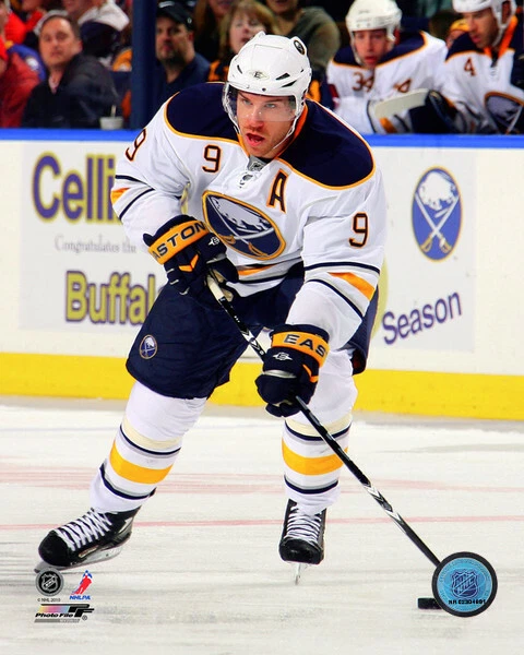 Foto Derek Roy Buffalo Sabres 8 X 10 AAMV206 ***ÚLTIMA*** Foto 1 de 1