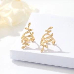 2pcs 20mm Lucky Leaves Gold Tone C Huggie Hoop Ear Cuff Earrings NEW - Picture 1 of 6