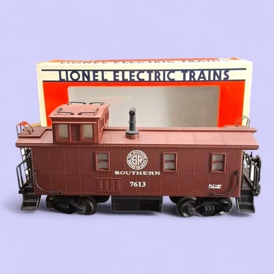 Lionel 6-17613 O Gauge Southern Steelside Square Window Caboose Smoke #7613 - Image 1 of 4
