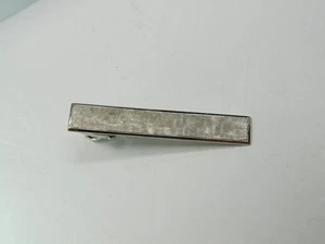 Clip/barra de corbata delgada vintage tono plata KREMENTZ - Imagen 1 de 3