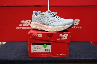 Women's New Balance 860V14 size 7D - Image 1 of 4