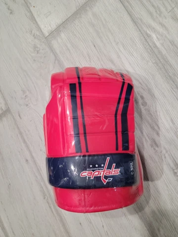 NHL Game On Hockey Glove Jumbo Drinking Washington Capitals Koozie Fist Cover