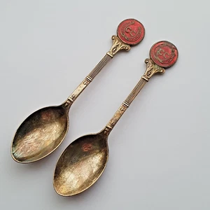 2 x Vintage Enamel Caravan Club Souvenir Tea Spoons - Camping, Holidays ,Touring - Picture 1 of 5