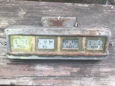 Ford Deluxe 1942-1948 y Super Deluxe Gauge Cluster Mercury Foto 1 de 4