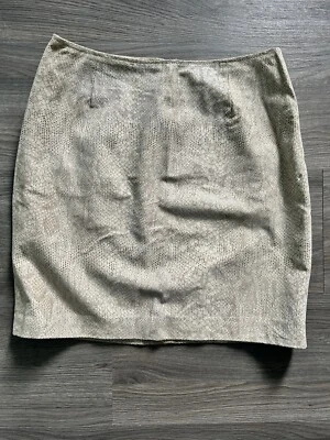 Falda de cuero Danier para mujer talla 8 imitación piel de serpiente bronceada corta mini marrón” Foto 1 de 4