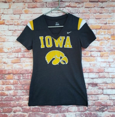 🔥 Iowa Hawkeyes #1 Nike Gray V Neck Shirt Women's Medium M Slim Fit - Image 1 of 4