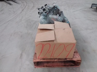 2015 CHEVROLET CRUZE OEM FRONT WHEEL DRIVE 1.4L AUTOMATIC TRANSMISSION 87K MILES Foto 1 de 4