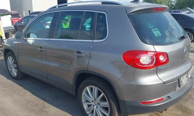 2011-2012 Volkswagen Tiguan RH Passenger Rear Lower C-Pillar Airbag OEM - Image 1 of 3