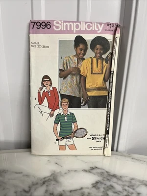 1970s Vintage Simplicity 7996 Sewing Pattern For Boys Girls And Teens Knit Pullo - Image 1 of 4
