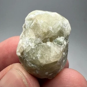 75 Karat NATÜRLICHER GROBER GRANAT Kristall aus Pakistan - Bild 1 von 7