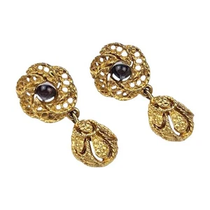 Vintage Flower Earrings Etruscan Gray Cabochon Brushed Gold Plated Dangle Post - Picture 1 of 12