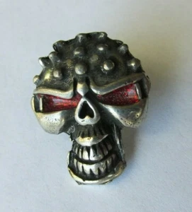 NEW Metal Skull Pin with Red Glittery Enameled Eyes - Picture 1 of 2