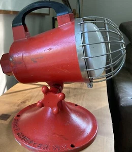 Vintage Red 1950’s HOMELITE FIRETRUCK Emergency Light  W/ Adjustable Metal Base - Picture 1 of 11