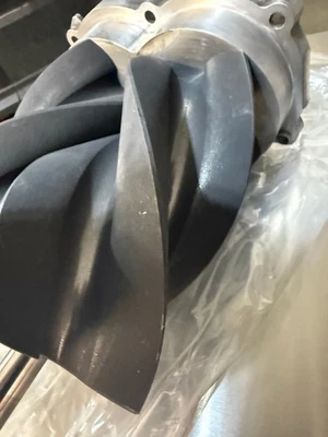 Paquete de rotor sobrealimentador LT4 TVS1740 usado excelente estado Foto 1 de 4