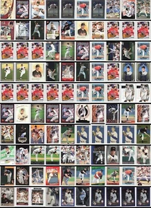 (100) Mike Mussina Hall of Fame Lot MLB Baseball Cards Base Inserts Collection - Picture 1 of 12