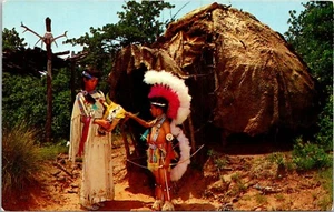 Apache Wicki-Up Indian City U.S.A. Postcard - Picture 1 of 2