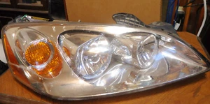 2005-2010 Pontiac G6 Headlight Assembly Right side - Picture 1 of 7