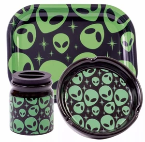 Smoking Essentials Gift Set, 3 pieces Aliens Ceramic Ashtray/jar And Metal Tray - Picture 1 of 2