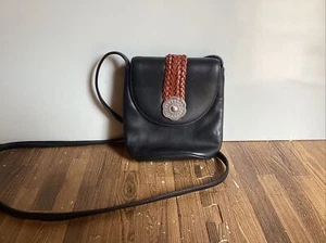 One World by Brighton Black Leather Crossbody Bag Purse Medallion Brown Braid - Picture 1 of 8