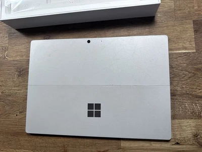 Microsoft Surface Pro 7 12,3" (128GB SSD, Intel Core i5 10. Gen, 3,70GHz, 8GB)  - Bild 1 von 4