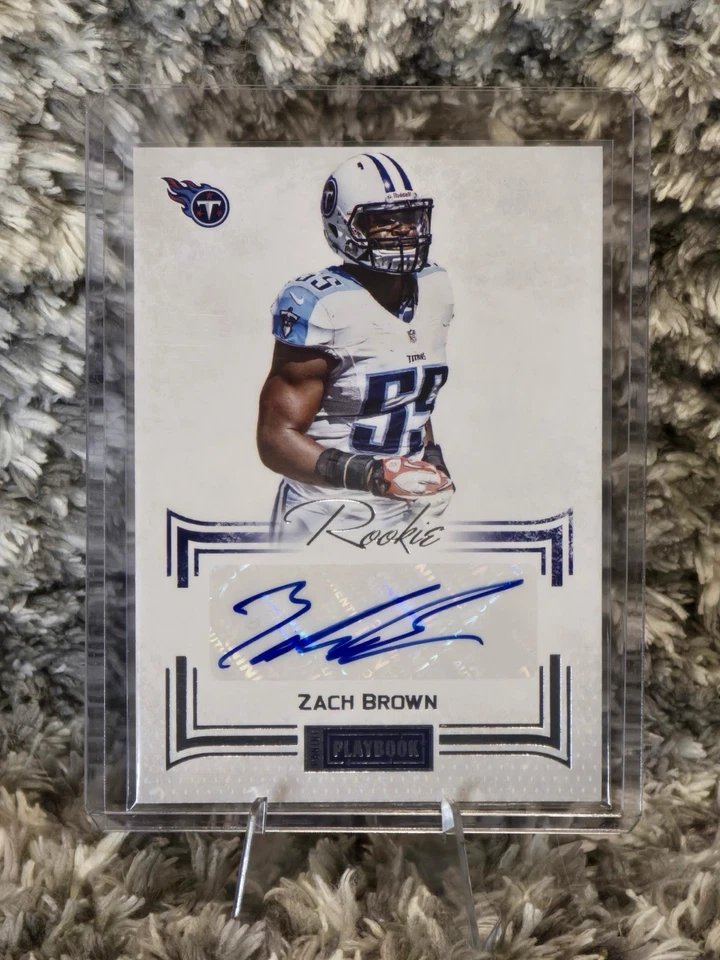 2012 Panini Playbook Rookie Signatures #175 Zach Brown Rookie Auto RC /140 - Image 1 of 3