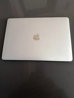 Apple MacBook Air 13" (512GB SSD, M1, 8GB) Laptop - Grigio siderale -... - Immagine 1 di 3