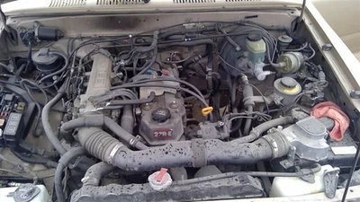 Transfer Case Manual 4 Cylinder 22REC Engine Fits 89-95 TOYOTA PICKUP  Foto 1 de 4