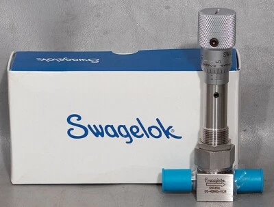 NEW Swagelok SS-4MBG-VCR Stainless Steel Bellows Sealed 1/4" VCR Metering Valve - Image 1 of 4
